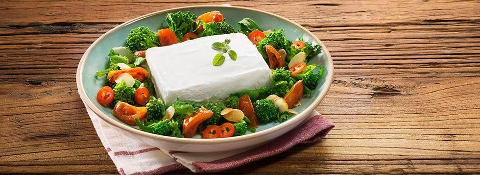 Cime di rapa con Formaggio Fresco Spalmabile Santa Lucia
