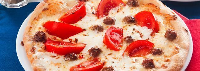 Pizza salsiccia, pomodorini e Certosa