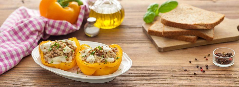 Peperoni ripieni di pane
