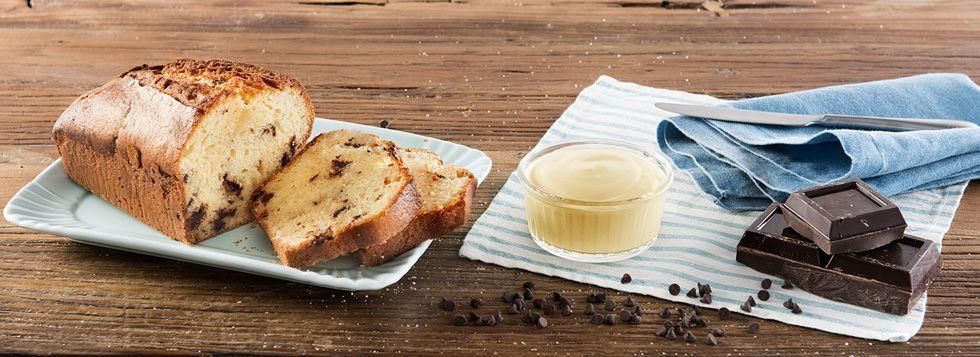 Plumcake alla crema dolce al mascarpone e gocce di cioccolato