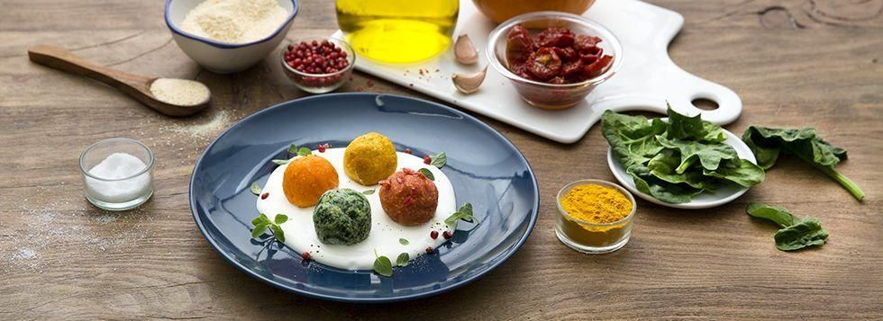 Polpette arcobaleno su crema di certosino