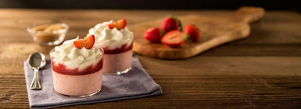 Mousse di crema alla ricotta e fragole