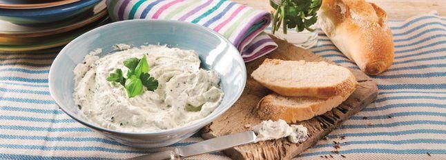 Spuma di ricotta alle erbe