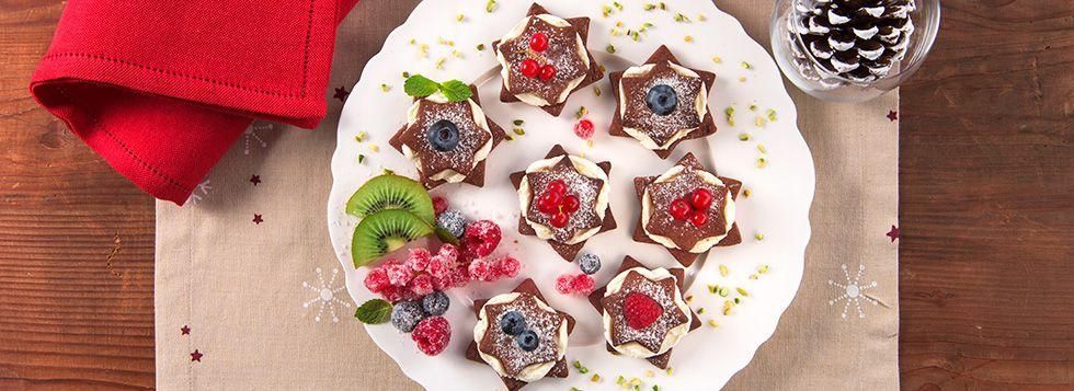 Biscottini al cacao e crema dolce alla ricotta