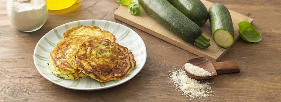 Pancakes salati con zucchine e Certosa