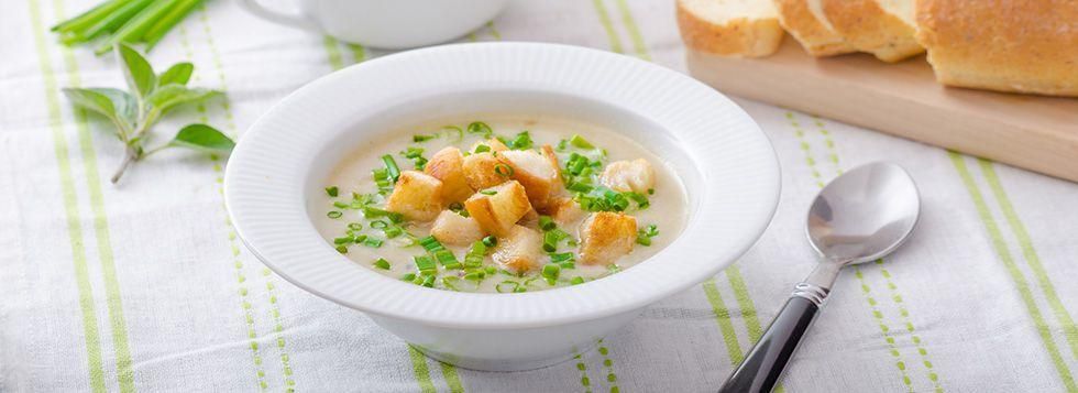 Brodo di pollo cremoso