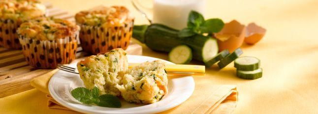 Piccoli cake salati con Certosa, zucchine e menta fresca