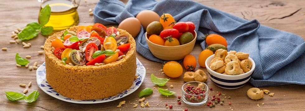 Cheesecake al pesto con pomodorini