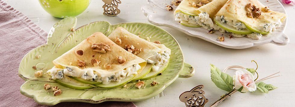 Crêpes con gorgonzola, mela verde e noci