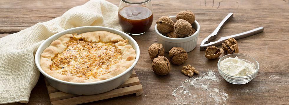 Crostata con marmellata di fichi e noci