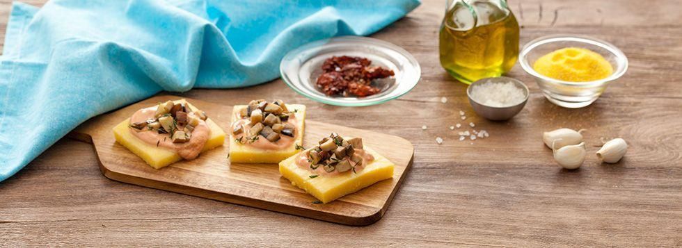 Crostini di polenta