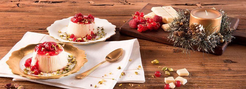 Budini al Mascarpone, cioccolato bianco e frutti di bosco