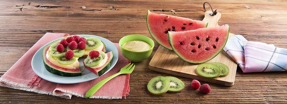 Fruit Pizza Anguria con crema al mascarpone, kiwi e lamponi
