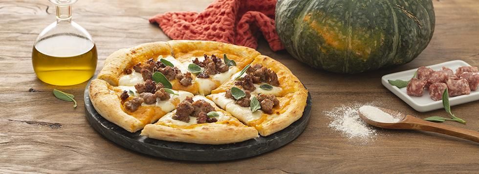 Pizza gourmet zucca e salsiccia