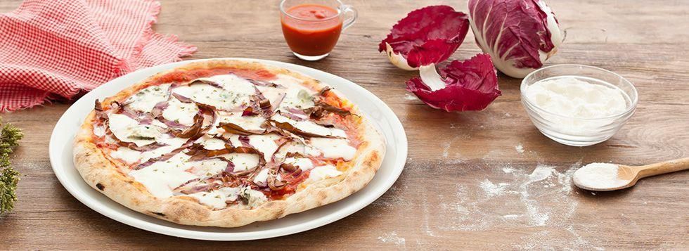 Pizza con radicchio