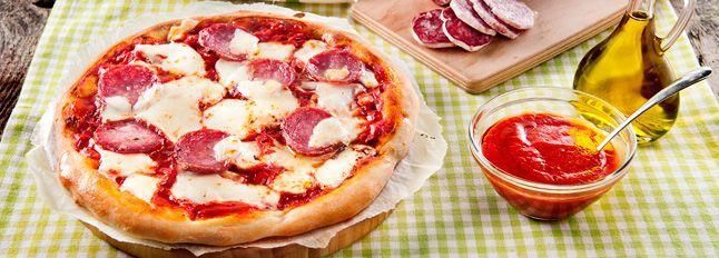 Pizza con salame tradizionale