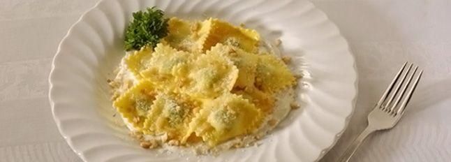 Ravioli di magro con noci