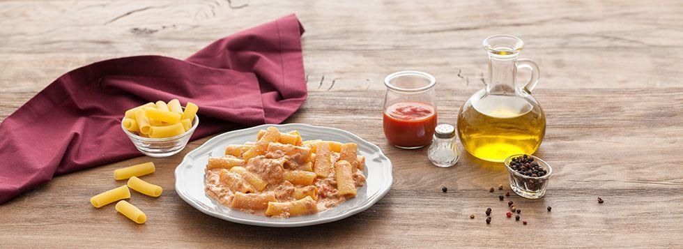 Rigatoni ricotta e salsiccia