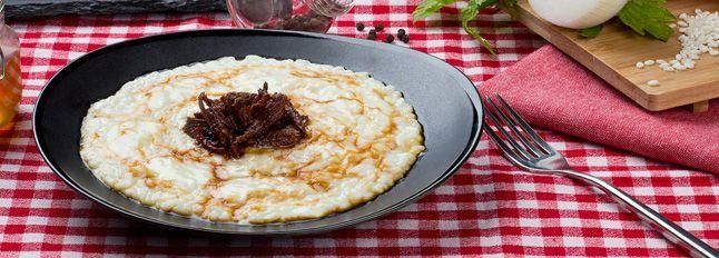 Risotto con stracchino e coda di manzo glassato al marsala