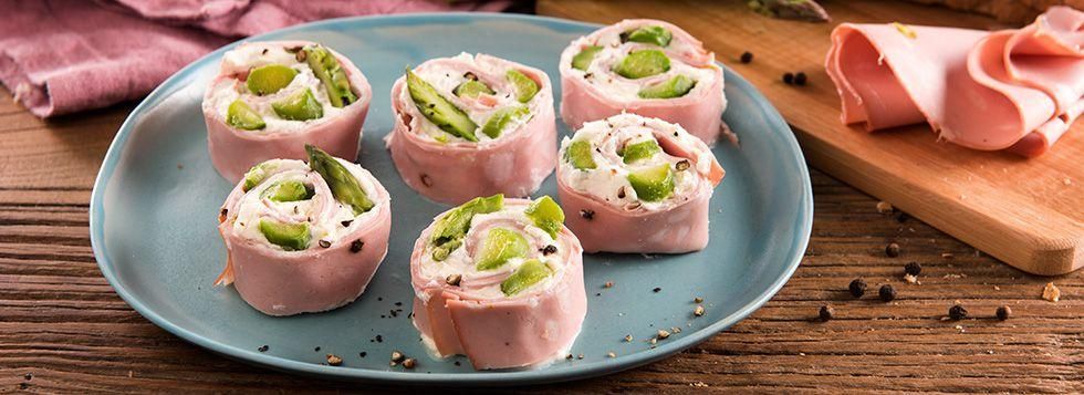 GIRELLE DI MORTADELLA GENTILE CON MOUSSE DI MASCARPONE E ASPARAGI