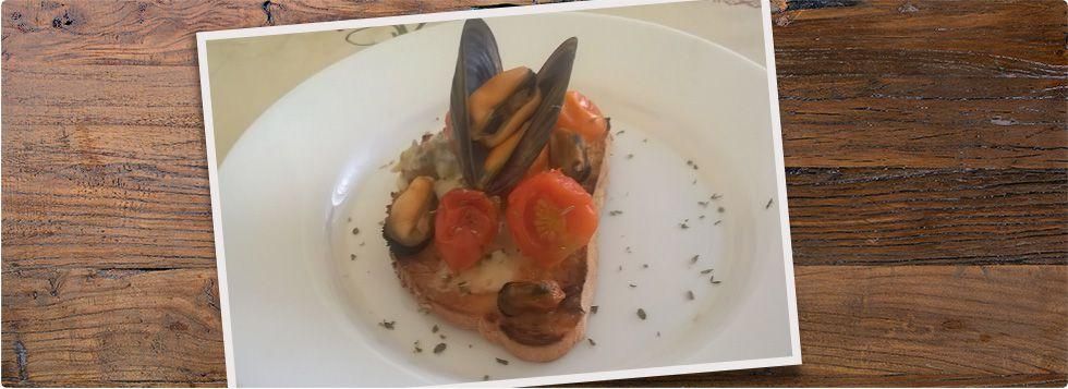 Bruschetta barese con goccia lombarda