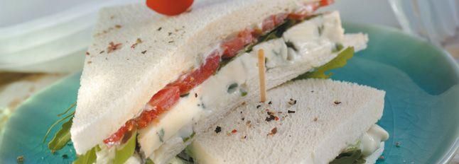 Sandwich con Gorgonzola D.O.P Galbani