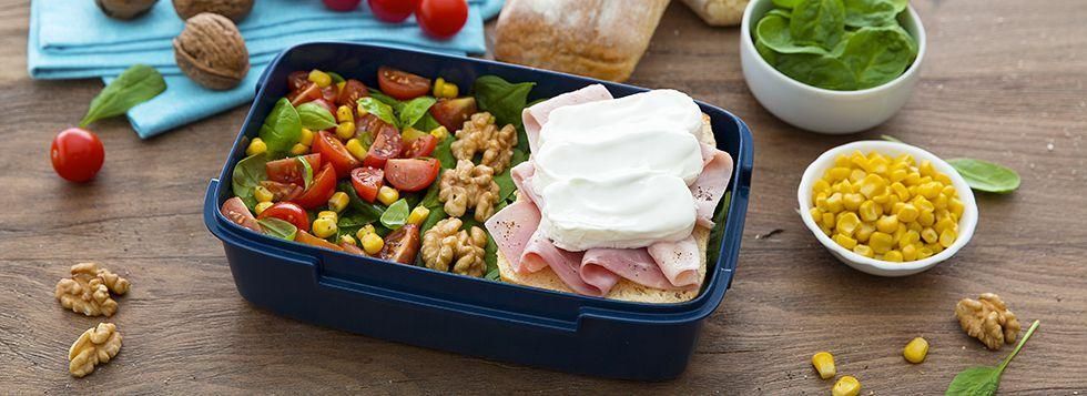 SCHISCETTA SPORTIVA: Certosino e prosciutto cotto, insalata e noci