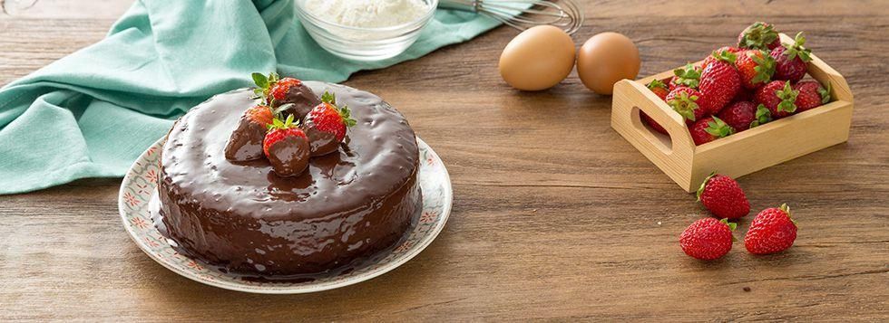 Torta fragole e cioccolato