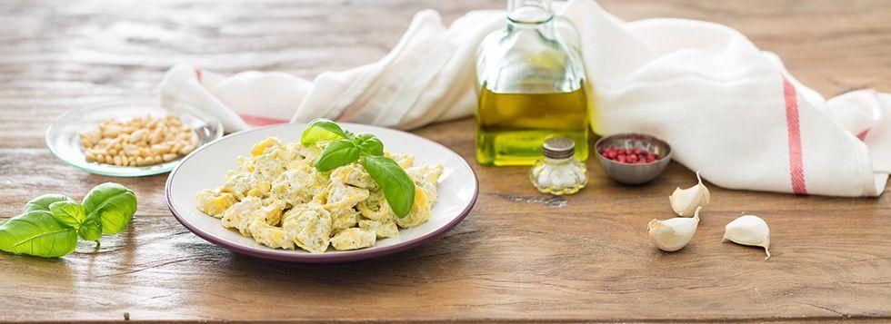 Tortellini al pesto