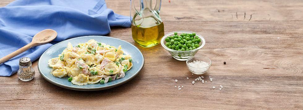 Tortellini panna e piselli