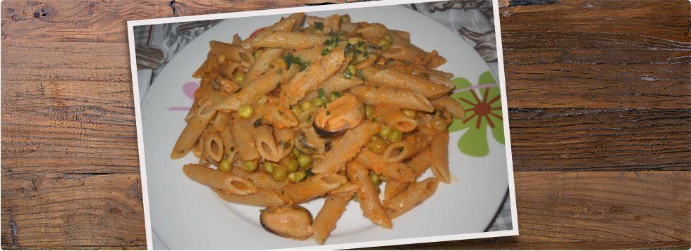 Penne integrali con cozze piselli e formaggini Bel  Paese Galbani
