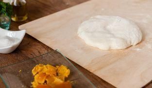 Tonda con Mozzarella la Leggera e bottarga di muggine