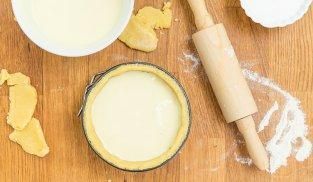 riempirla con la crema pasticcera riempirla con la crema pasticcera