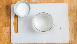 sciogliere lo zucchero nell'acqua sciogliere lo zucchero nell'acqua