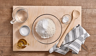 Pizza in padella preparazione 1