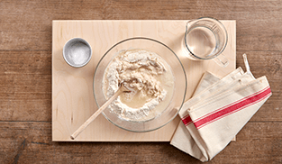 Pizza Margherita preparazione 2