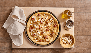 Pizza boscaiola preparazione 3