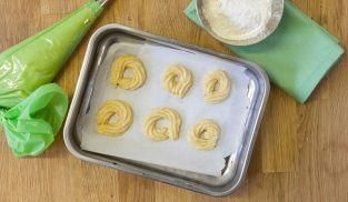 creare i biscotti con la sac à poche