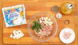 Tagliate a listarelle anche il prosciutto cotto