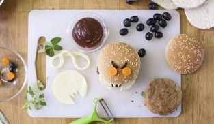 DRAGHI BURGER (vegburger di fagioli rossi e galbanino) DRAGHI BURGER (vegburger di fagioli rossi e galbanino)