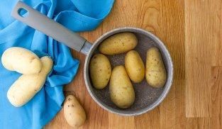 lessare le patate con buccia lessare le patate con buccia