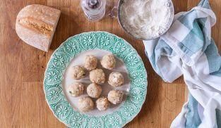 tuffare gli gnocchi in abbondante acqua salata tuffare gli gnocchi in abbondante acqua salata