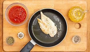 Petto di pollo alla pizzaiola Petto di pollo alla pizzaiola