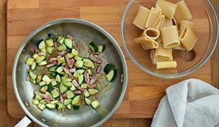 Paccheri in padella Paccheri in padella