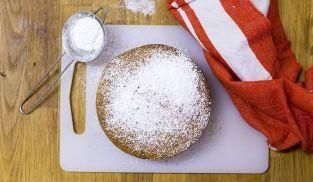 pan di spagna con zucchero a velo pan di spagna con zucchero a velo