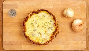 Quiche con cipolla e Gorgonzola DOP step 9 Quiche con cipolla e Gorgonzola DOP step 9