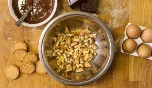 tritare i biscotti tritare i biscotti