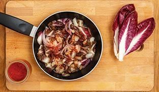 Torta salata con radicchio Step 3 Torta salata con radicchio Step 3