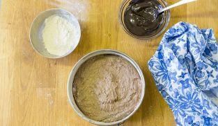 mettere in una teglia a cerniera l'impasto mettere in una teglia a cerniera l'impasto