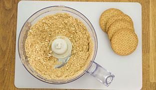 tritare i biscotti con il mixer tritare i biscotti con il mixer